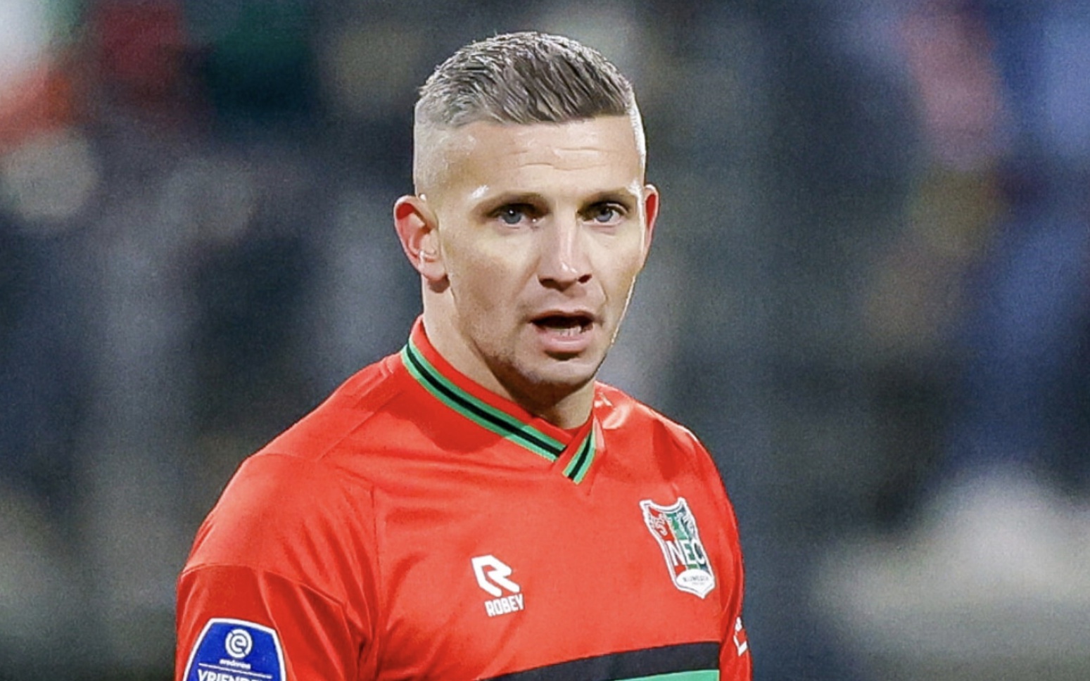 伤的背景 伤的背景