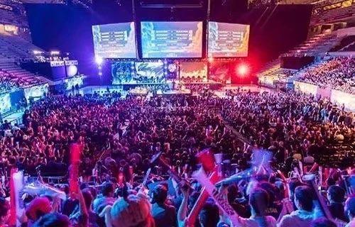 米兰防线与 米兰防线与