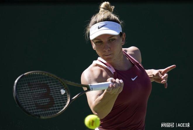 赌客蜂拥押 赌客蜂拥押